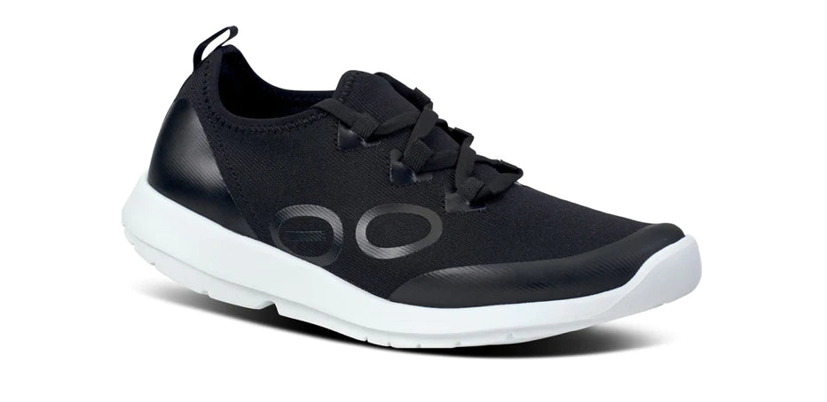 OOFOS OOMG SPORT LS WOMEN SHOES n FEET