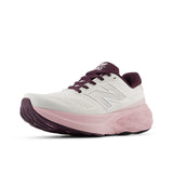 NEW BALANCE W880A15