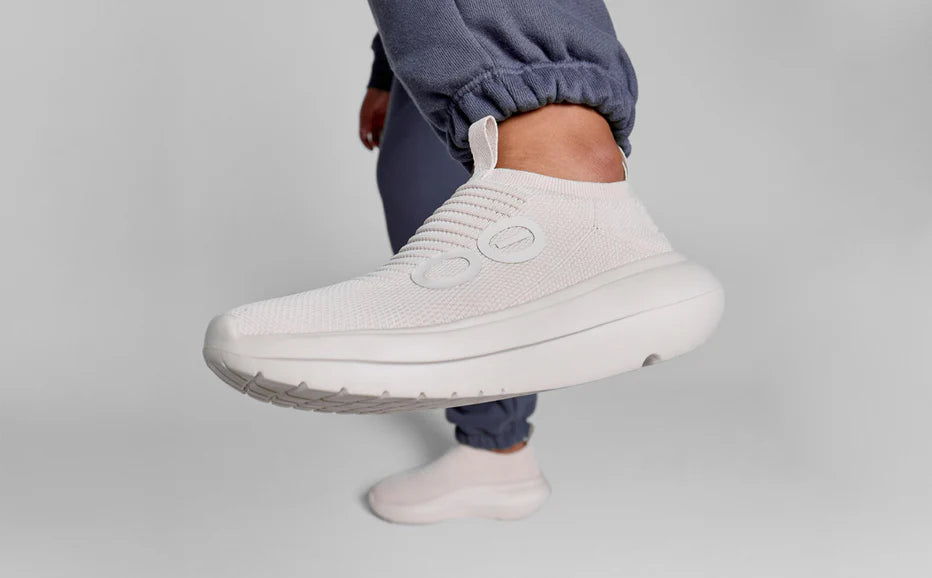 OOFOS OOMY ZEN CHALK WOMEN'S – SHOES-n-FEET