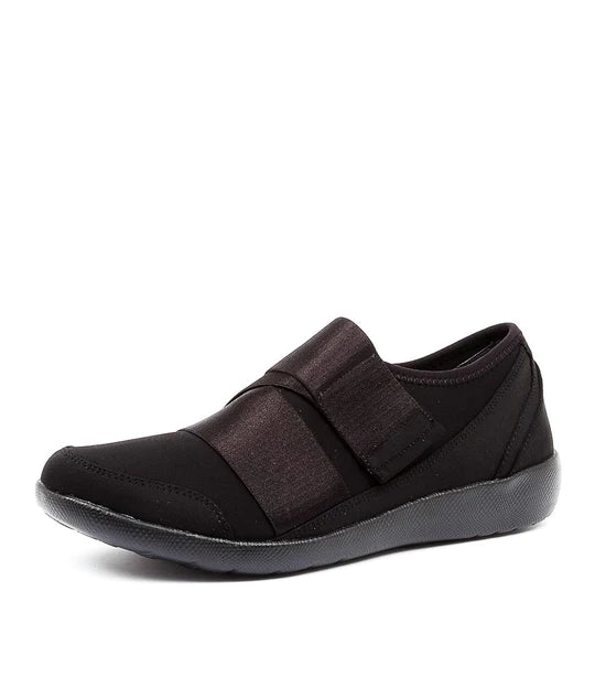 Z – SHOES-n-FEET Z – SHOES-n-FEET